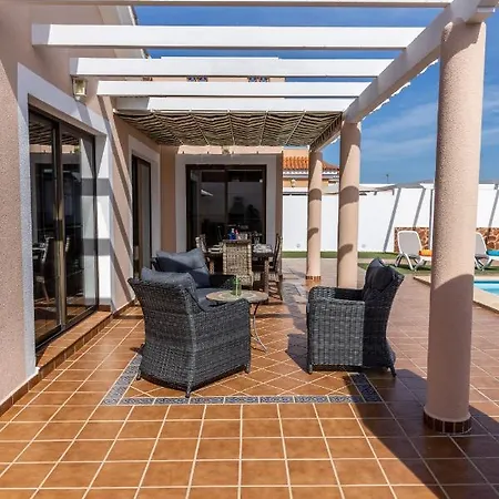 With Private Pool, Near And Golf Caleta De Fuste- Charlotte Villa *