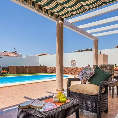 With Private Pool, Near And Golf Caleta De Fuste- Charlotte Villa